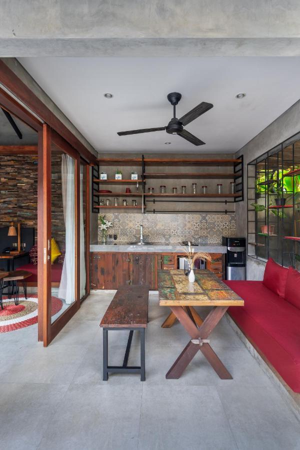 Vinna Villa Seminyak Kerobokan Exterior foto